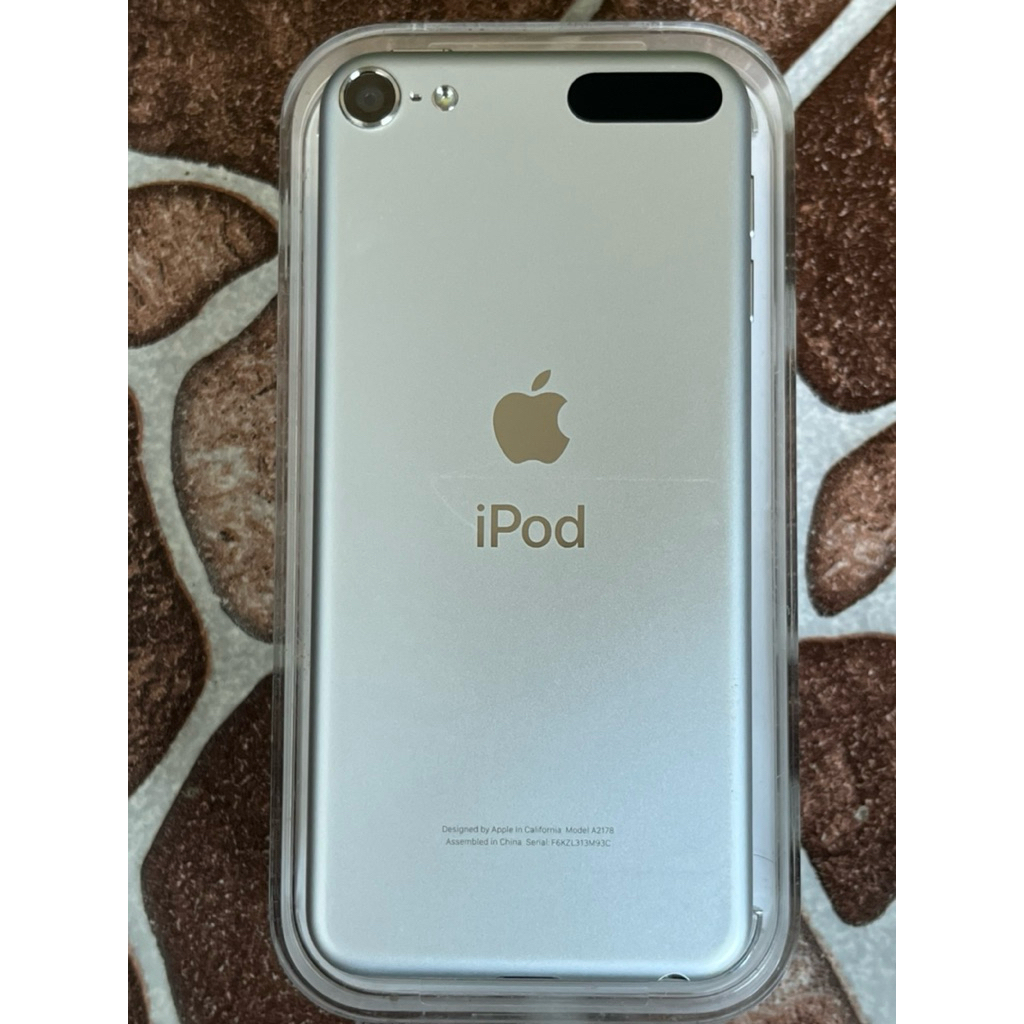 ipod touch 7 Silver 32gb second good kondisi fullset