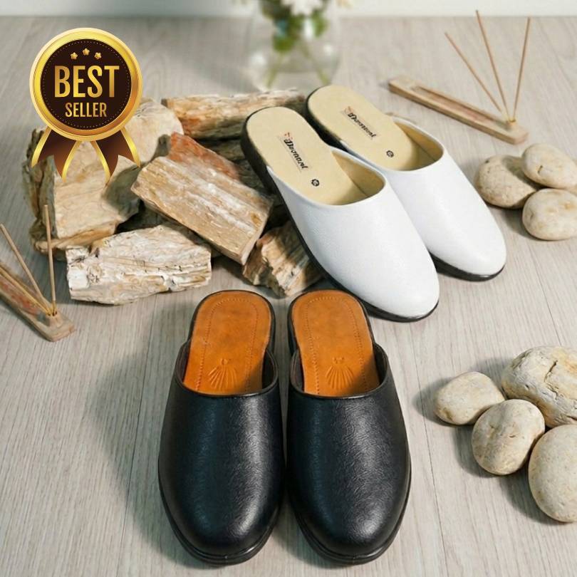 Selop Sandal Pakaian Adat Jawa Pengantin Pria Hitam Putih