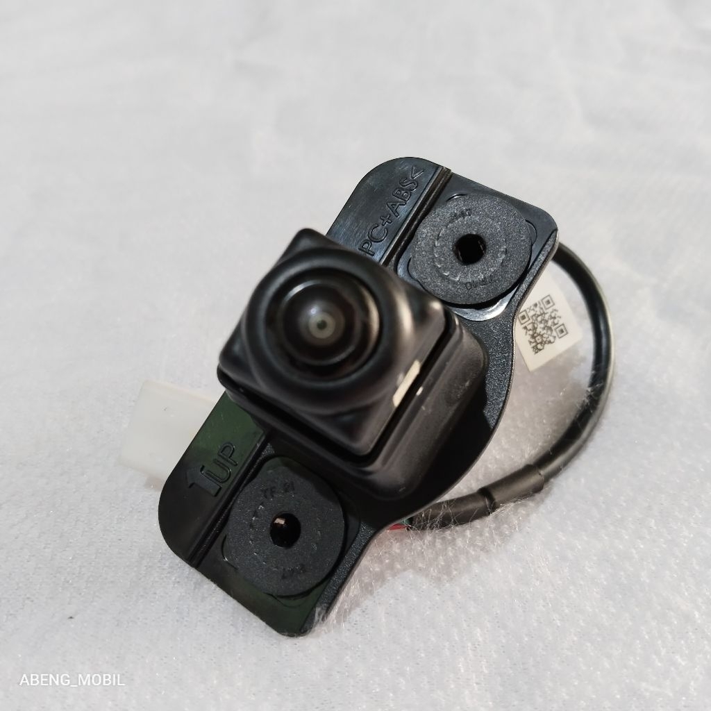 kamera mundur kamera parkir mundur Mitsubishi xpander original