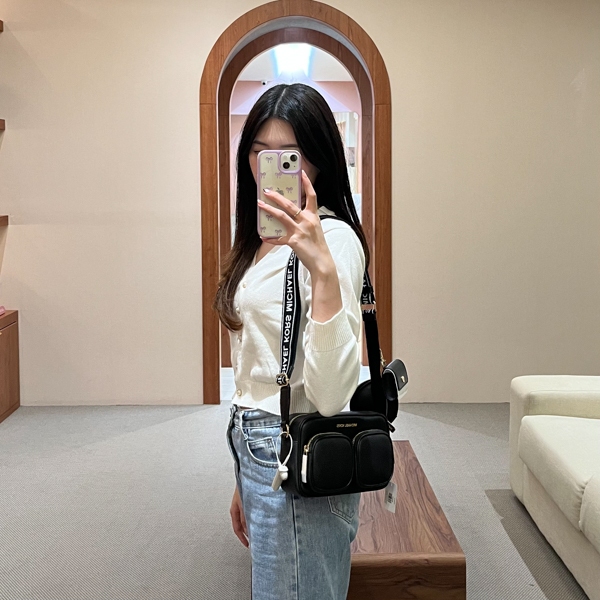 Tas MK MULTI POCKET GOLD BLACK LEATHER SHOULDER BAG 100% ORIGINAL