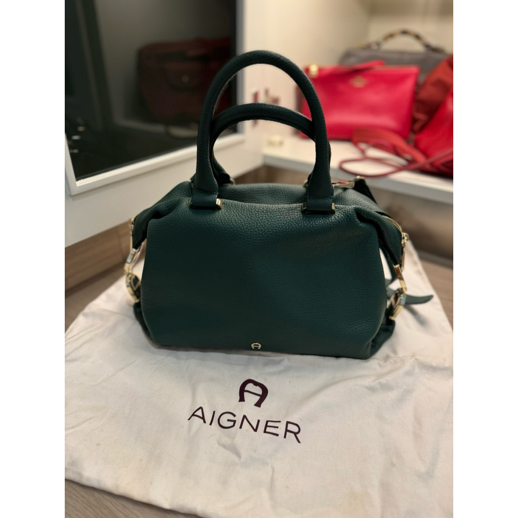 Preloved Tas Aigner Original like New / Tas Selempang Bekas Aigner Original Branded
