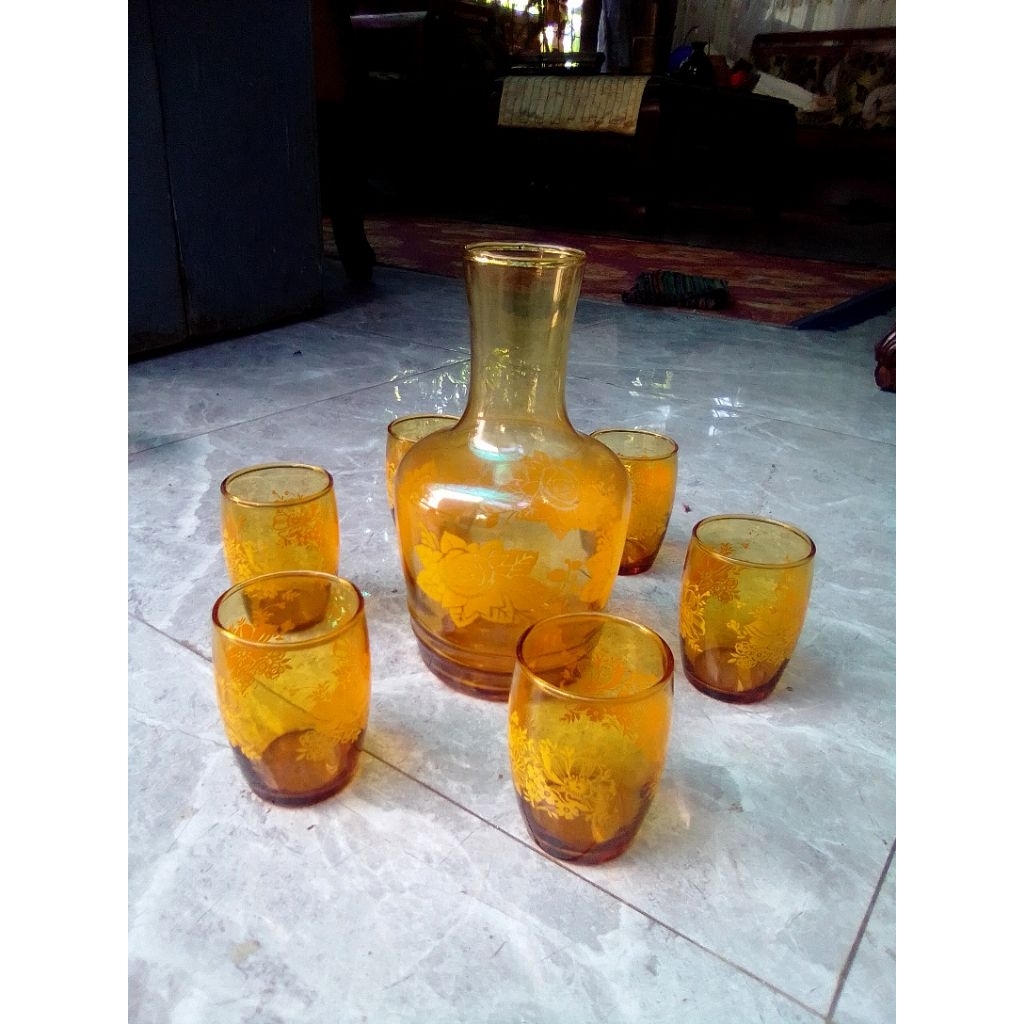 Teko Gelas Set Kristal Antik Vintage Amber