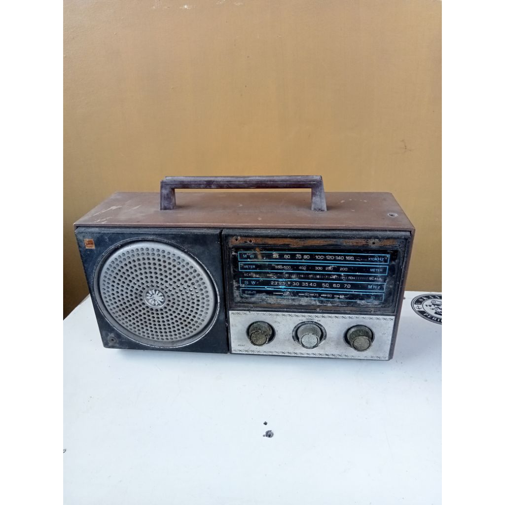 Radio Cawang jadul vintage antik lawas
