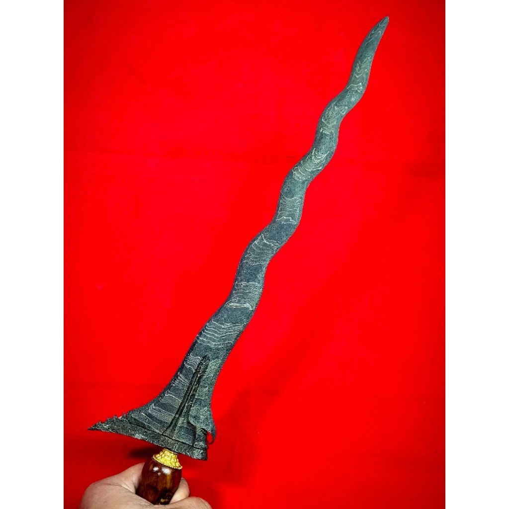 Keris Luk 11 Sabuk Inten Pamor Toya Mambeg Antik