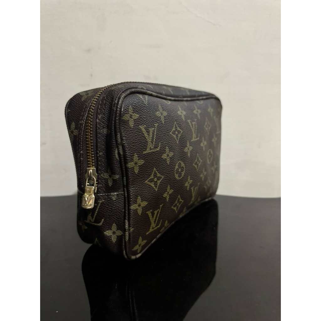 Hand Bag Lv