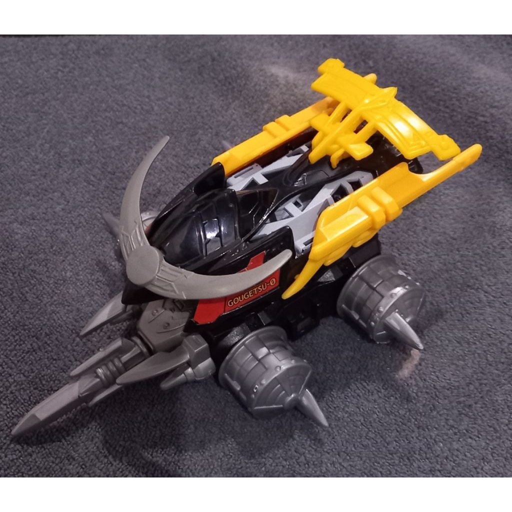 Crush Gear Gougetsu (Bandai mix kw)