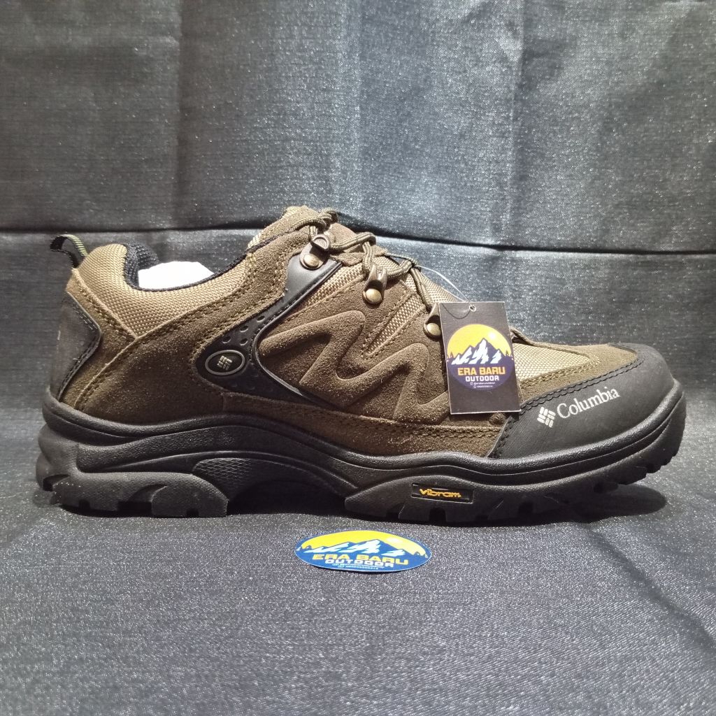Sepatu Gunung Outdoor COLUMBIA