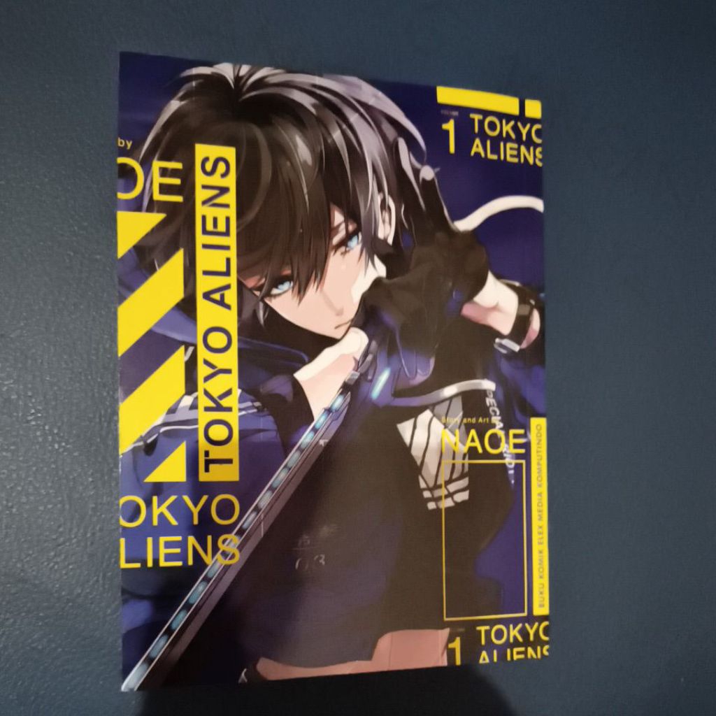 Komik preloved Tokyo Aliens Vol. 1