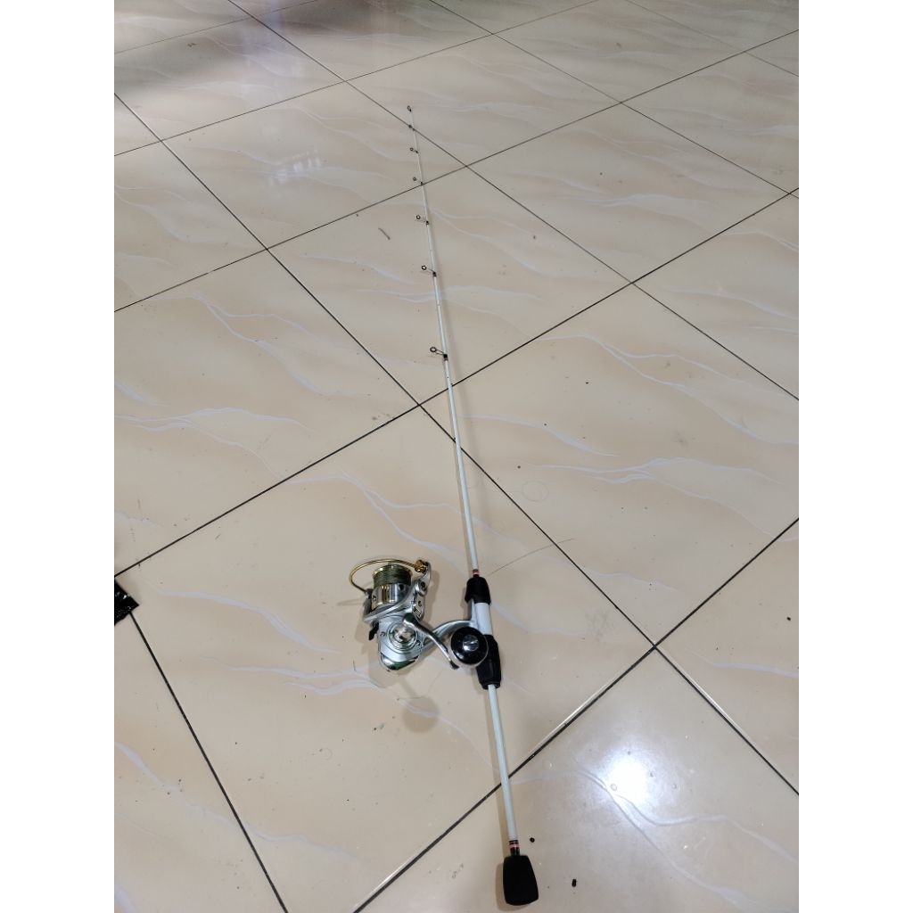 Joran XUL 1-3lbs Bahan Fiber Solid 130cm / Joran Micro Casting Wader