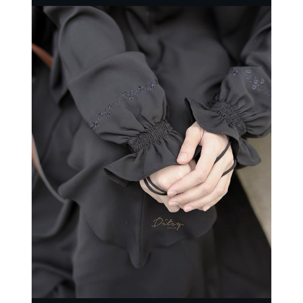 Ditsy moslem kokojo Lyssia bordir NWT black L