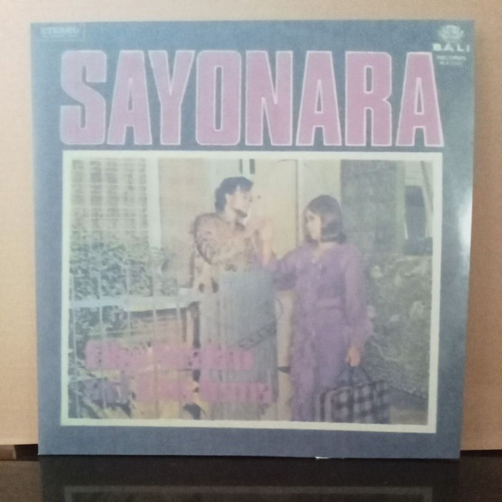 Vinyl Piringan Hitam 12 inch Ellya Khadam & Oma Irama - Sayonara