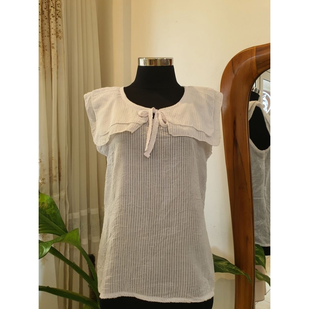 BLOUSE KATUN PUTIH