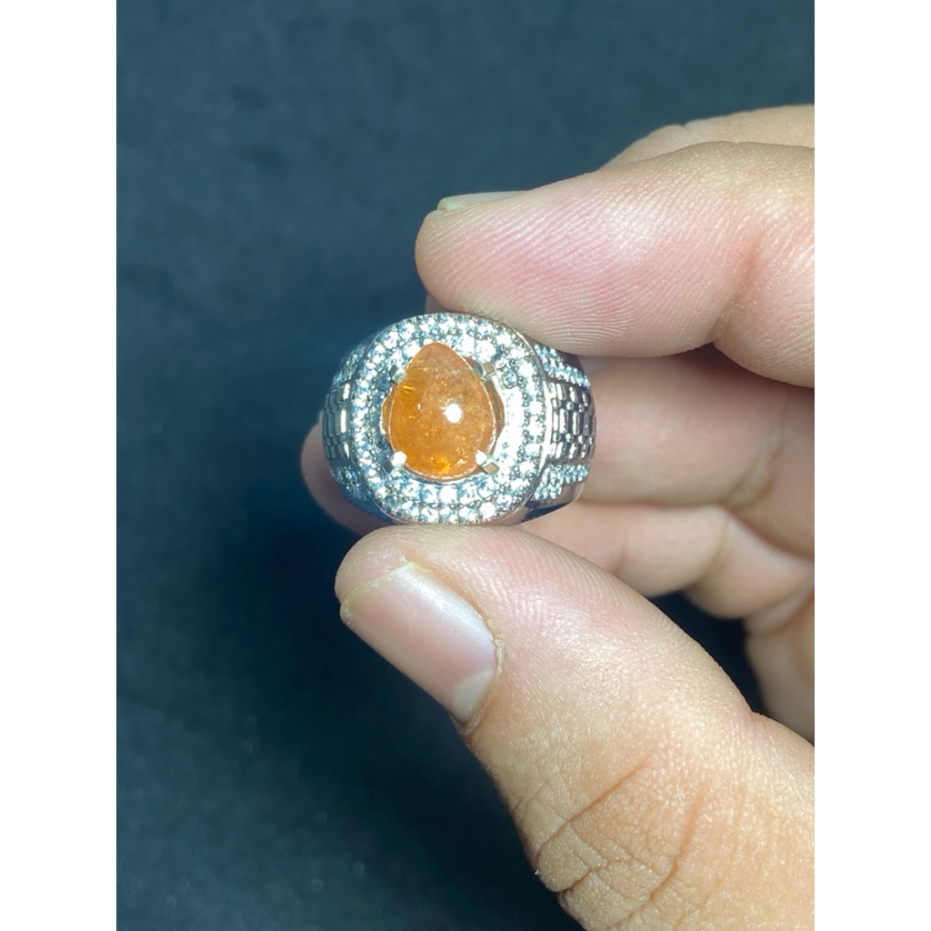 Natural Star Hessonite Garnet