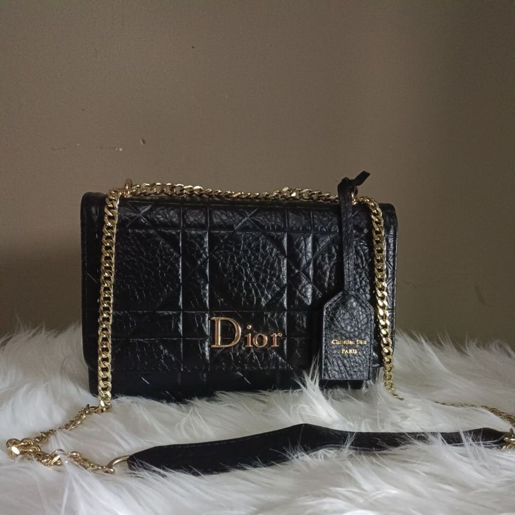 Dior WOC