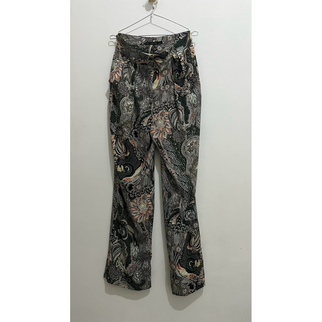 preloved celana zara