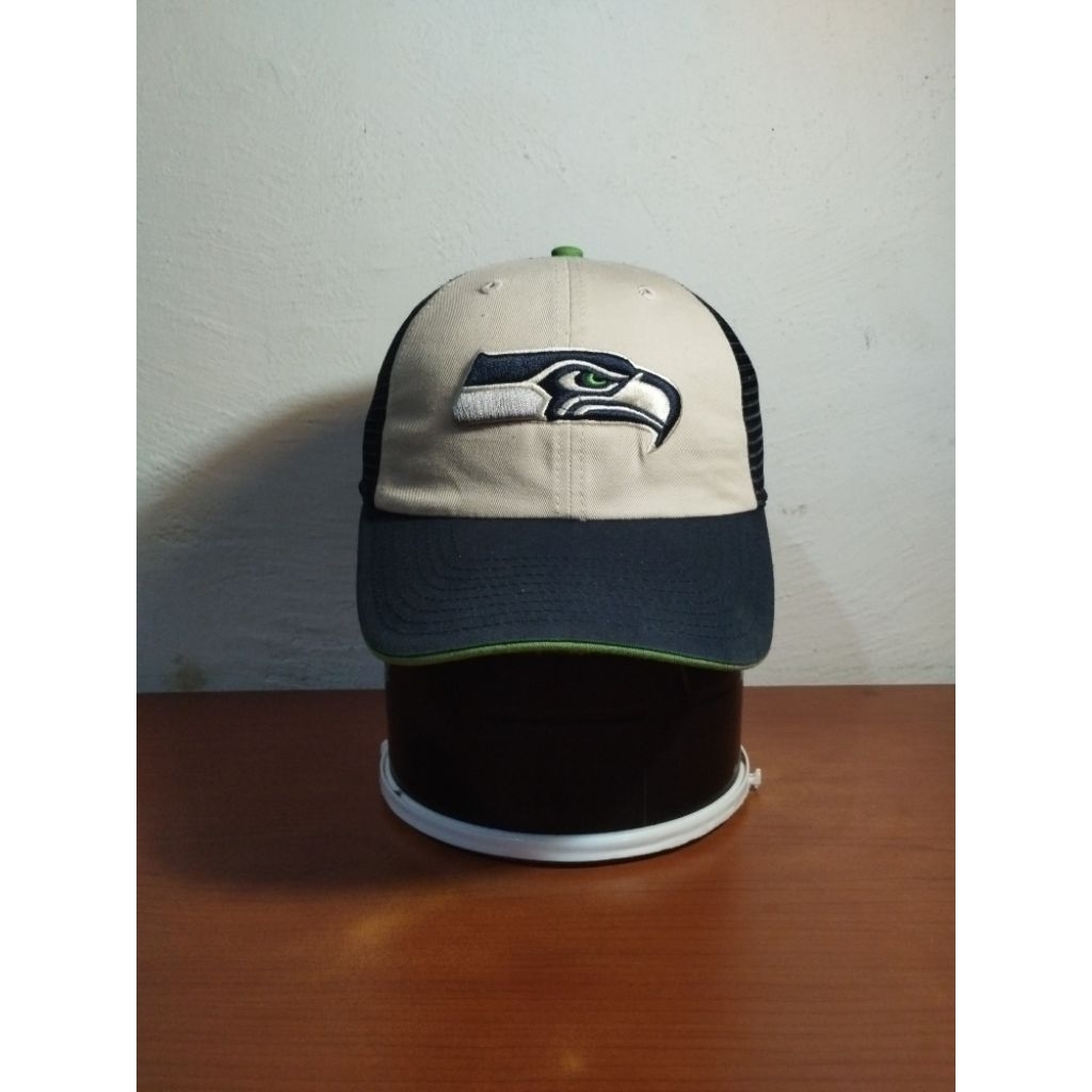 Topi Trucker NFL Seattle SeaHawk