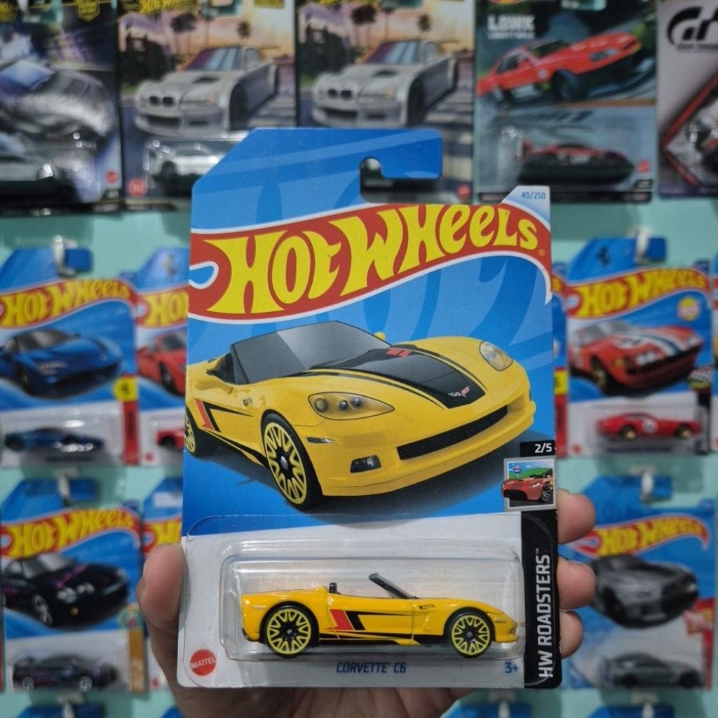 HOT WHEELS CORVETTE C6 YELLOW