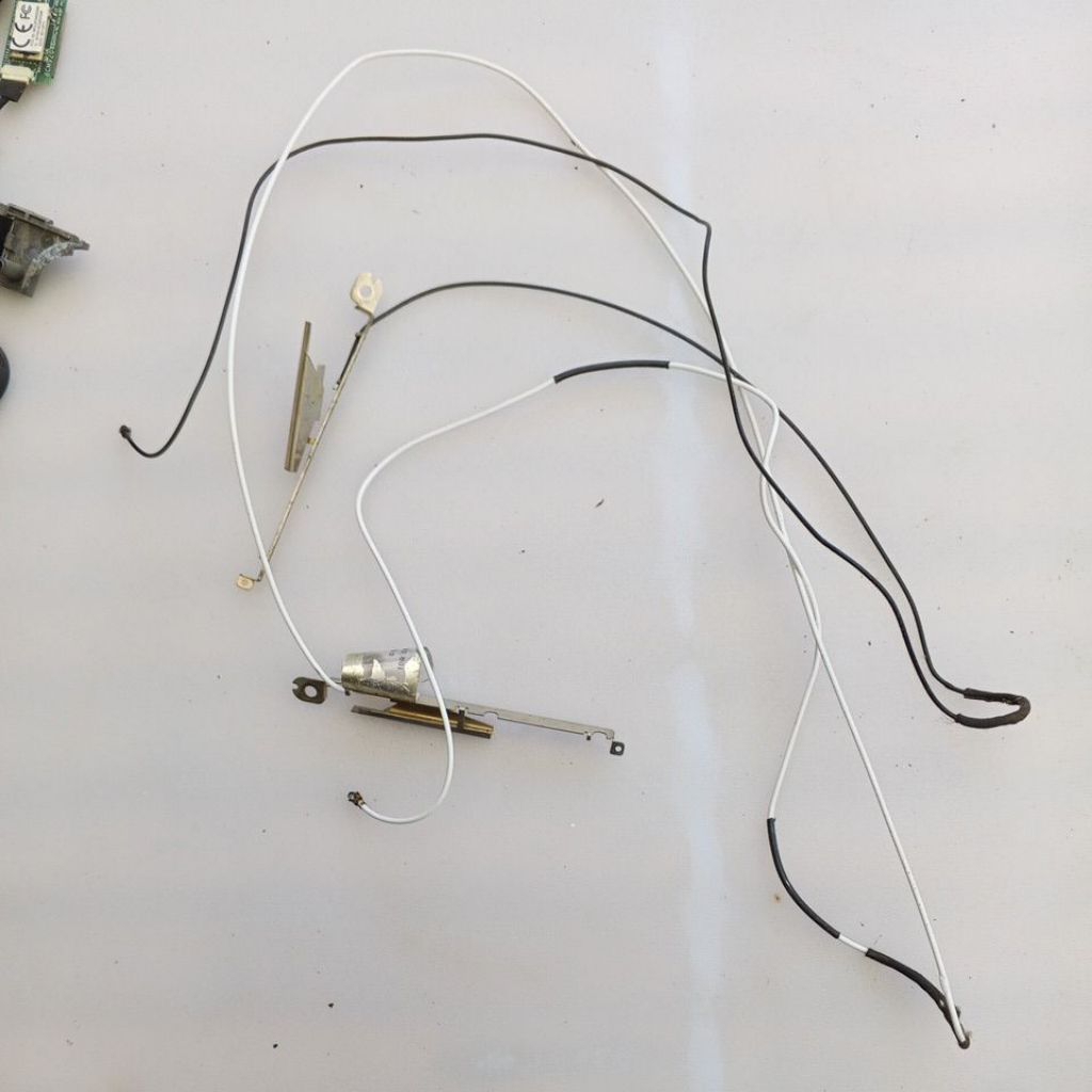 Kabel fleksibel wifi Card Laptop Acer Aspire 4736Z
