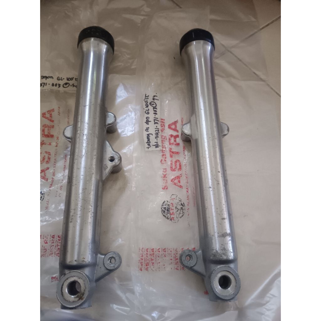 tabung skok depan honda GL100/GL125 original astra kode part 51521-371003