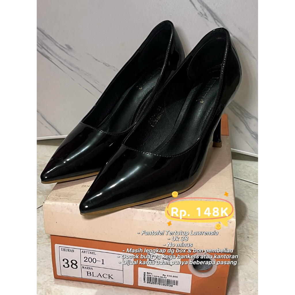 (PRELOVED) Fantofel Tertutup Lawrensia Hitam