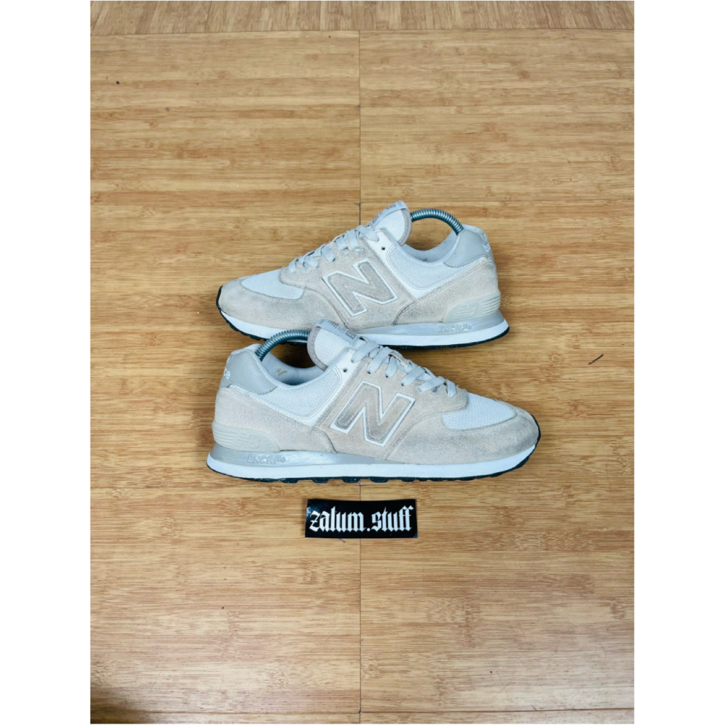 N. 574 classic size 42