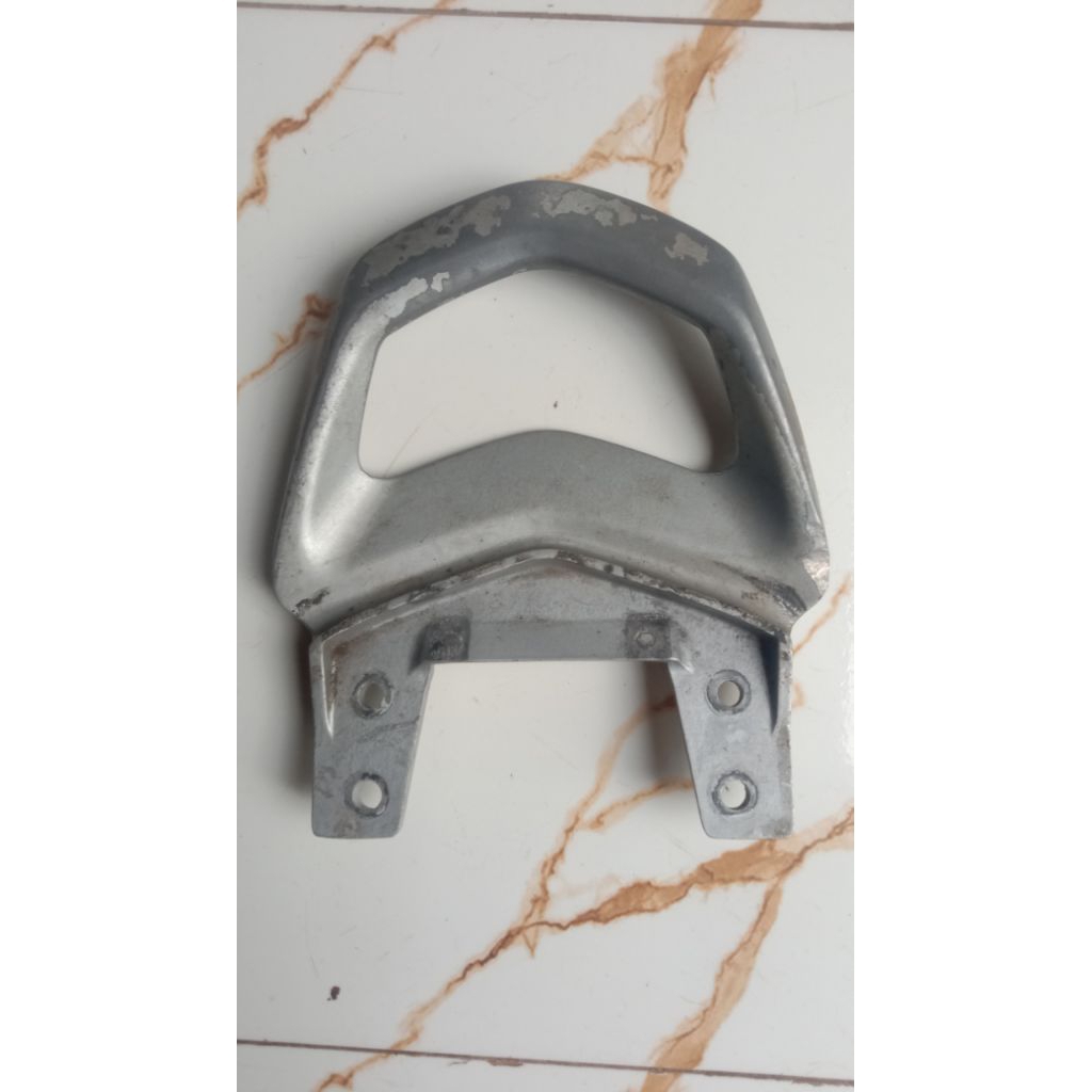 begel behel bagasi Vixion old ori copotan behel Vixion old ori bagasi belakang Vixion old ori