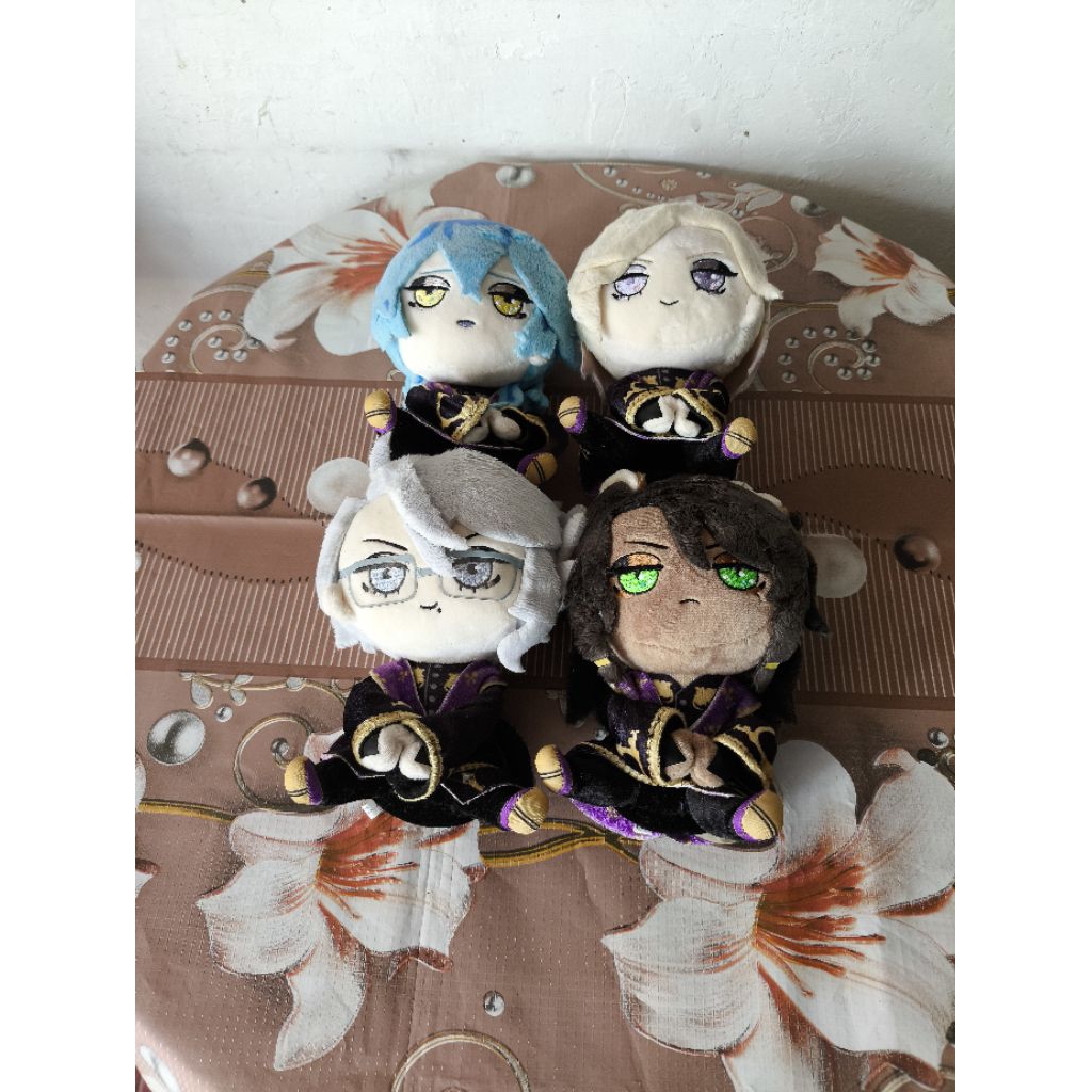 DISNEY Twisted Wonderland Anime Plush Kuji Cotteto Version Azul, Vill, Idia, Leona