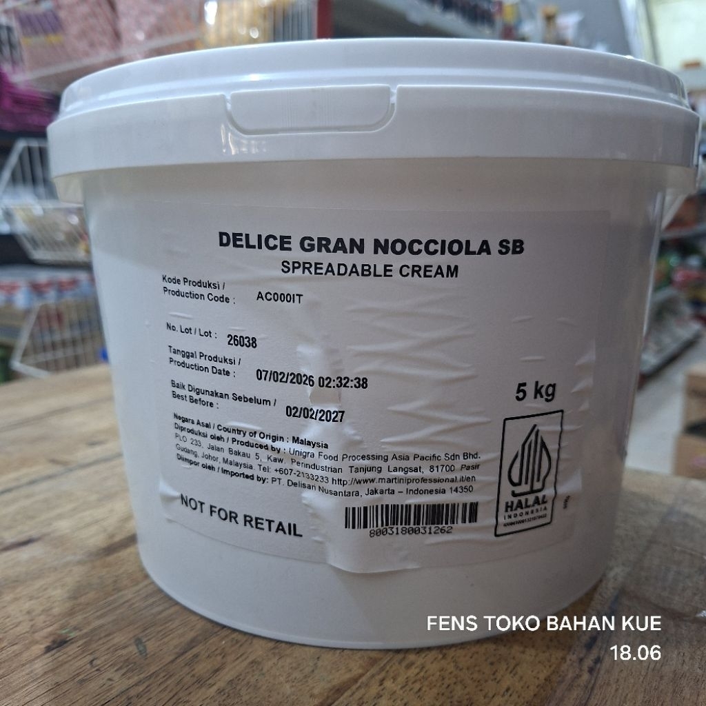 DELICE GRAN NOCCIOLA HAZELNUT FILLING / SPREADABLE CREAM 250 GR