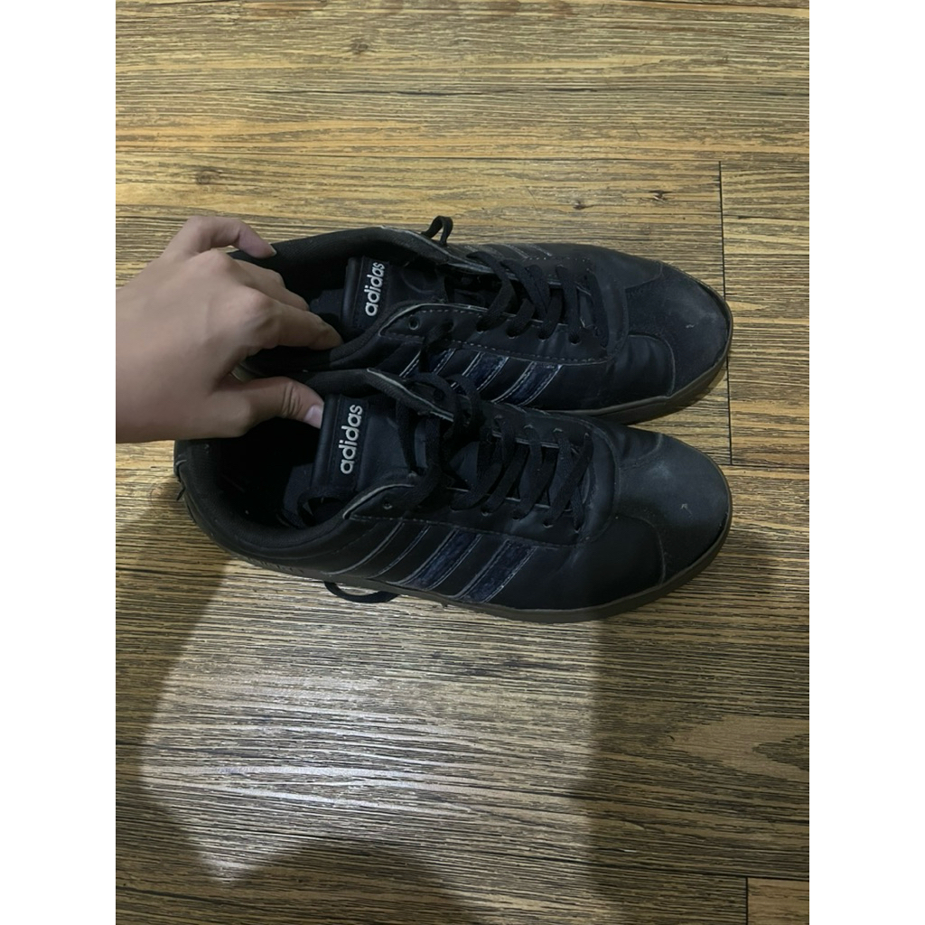 Sepatu Adidas Sekolah Hitam