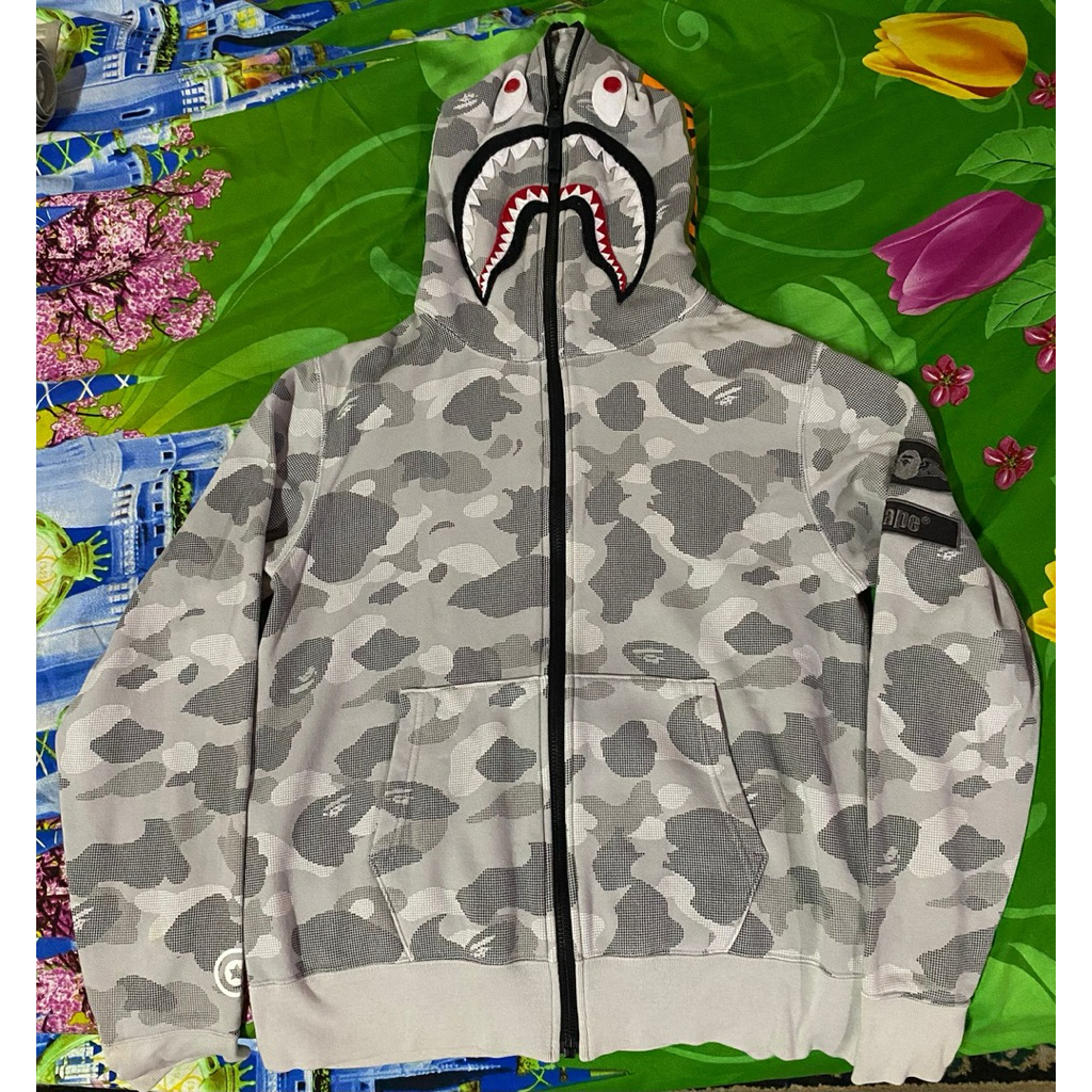 bape second shark hoodie