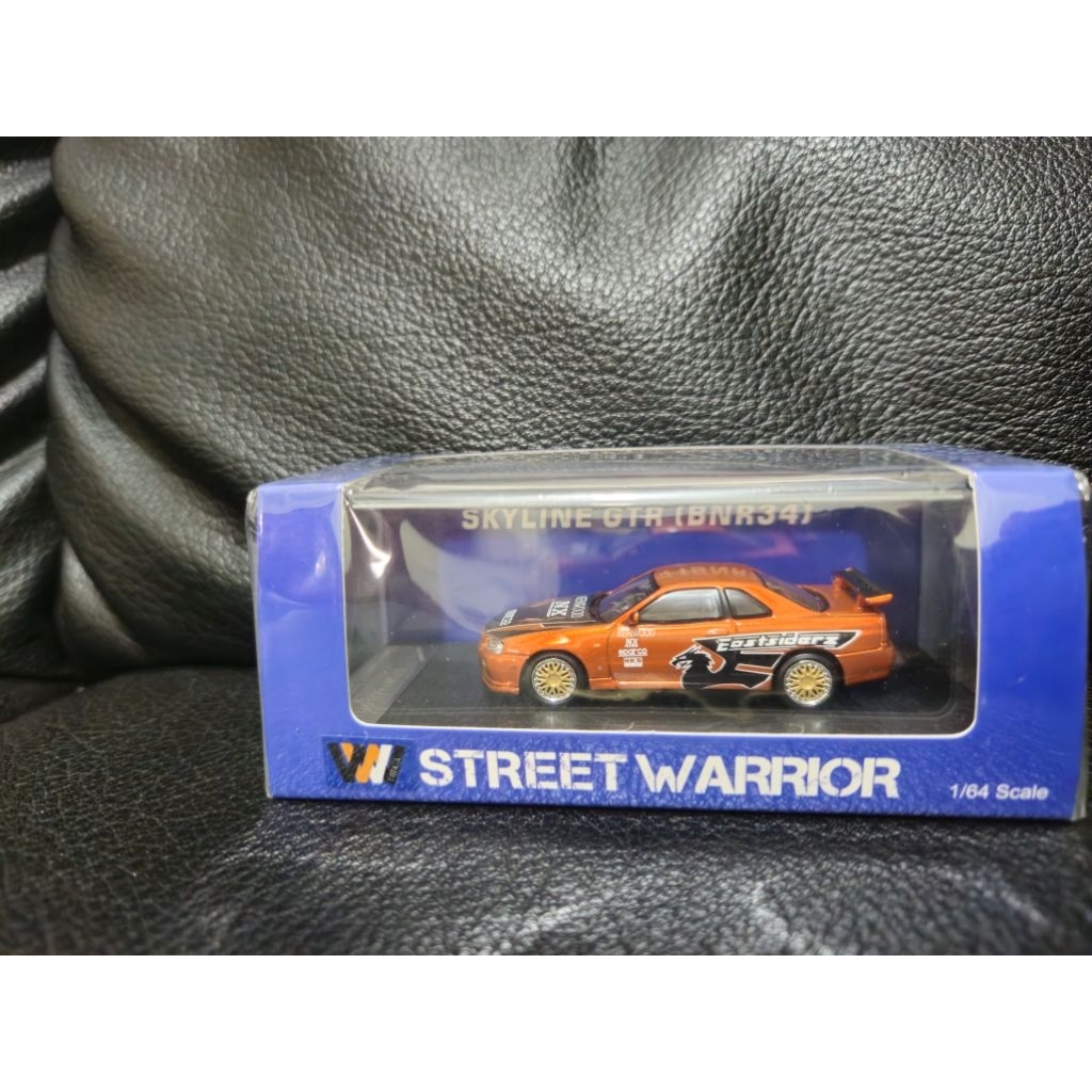 Miniscale Street Warrior Nissan Skyline R34 (Segel) Judge by Pict