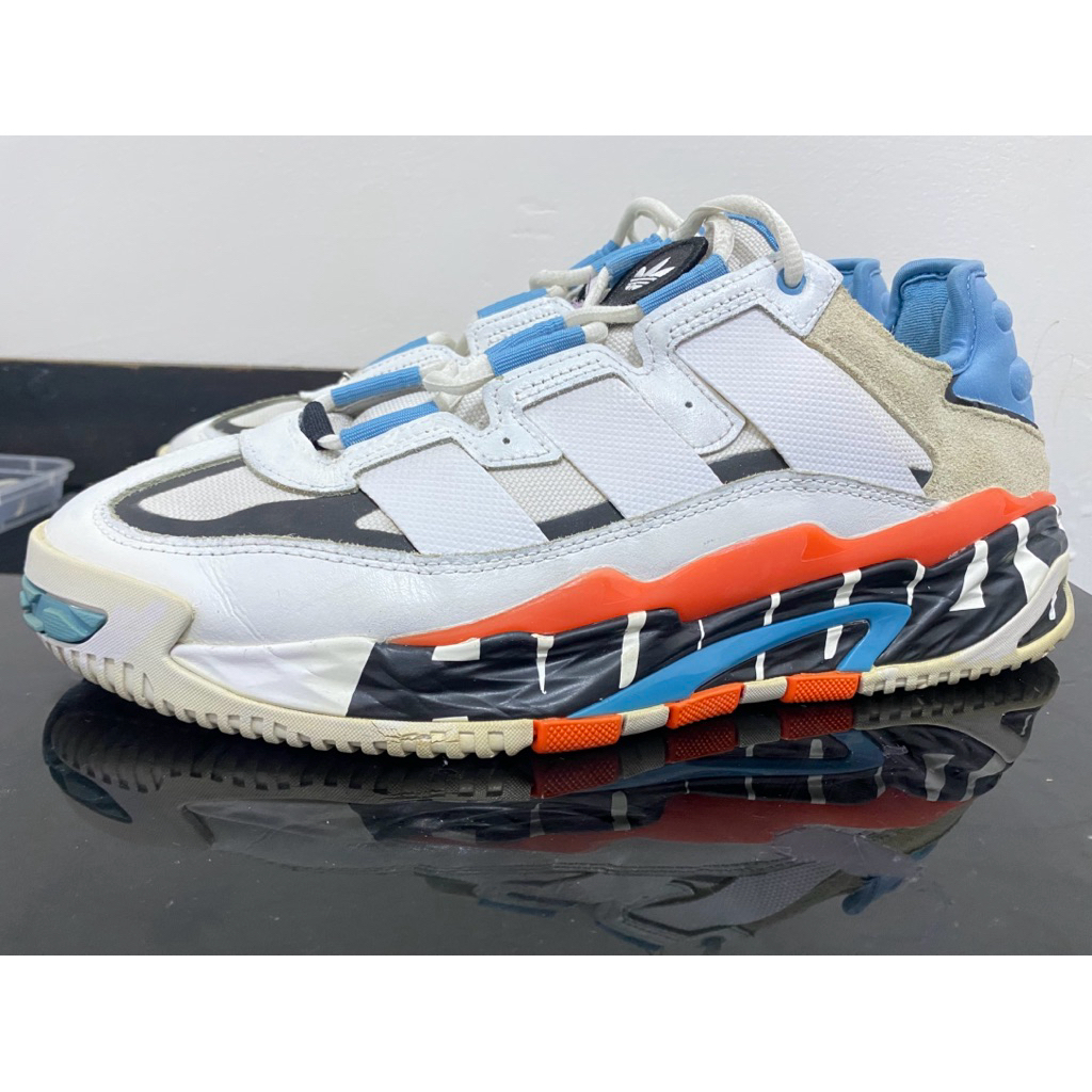 Adidas Niteball Second size 42