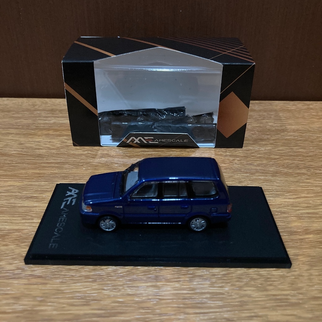 AMEscale Toyota Kijang LGX 2000 Kapsul 2025 Biru Diecast Mobilan Mobil AME Scale Open Hood Buka Kap