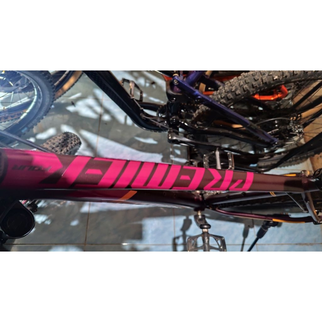 polygon PREMIER 4 mulus seperti baru sepeda gunung