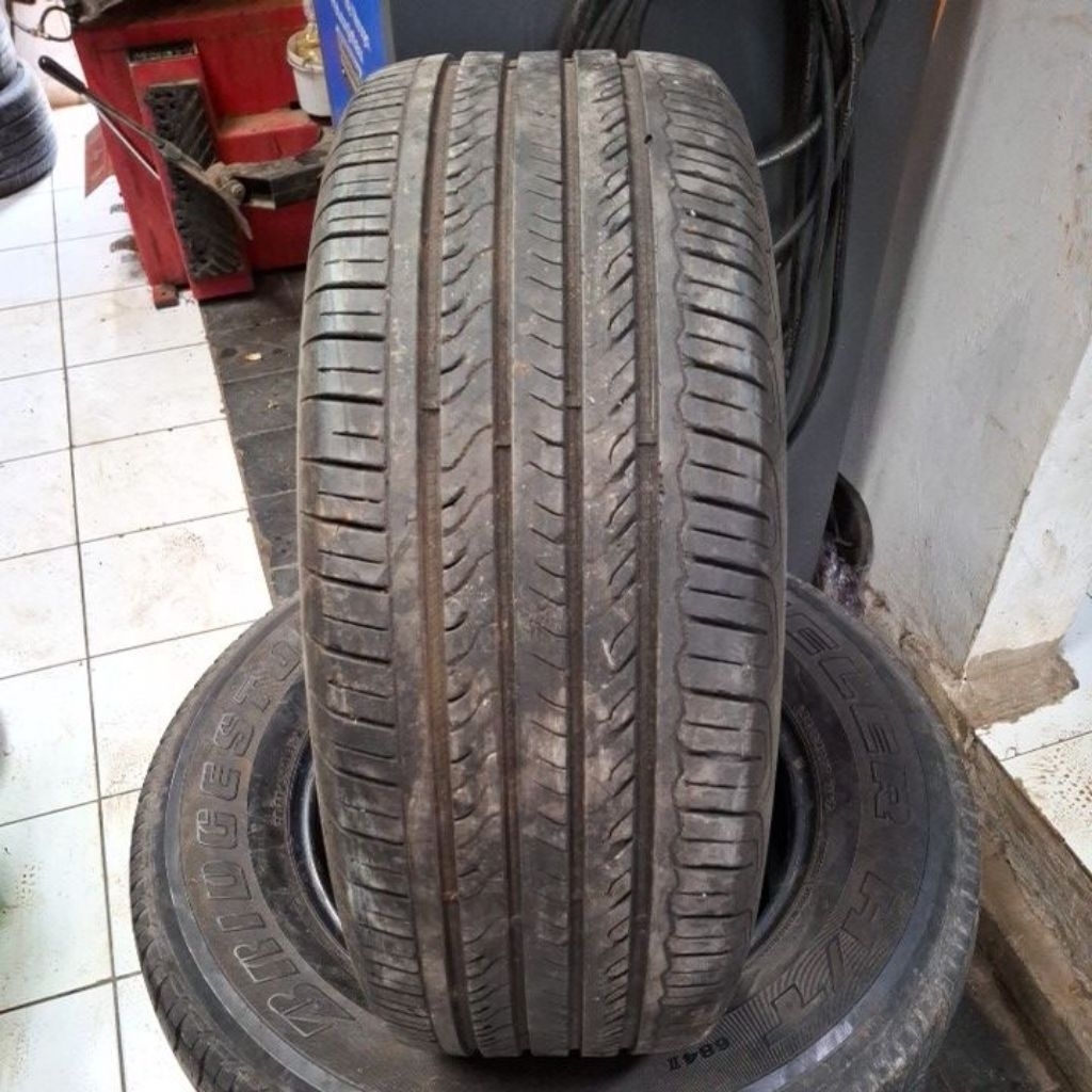 Ban copotan GOODYEAR Assurance Triplemax 215 55 R17