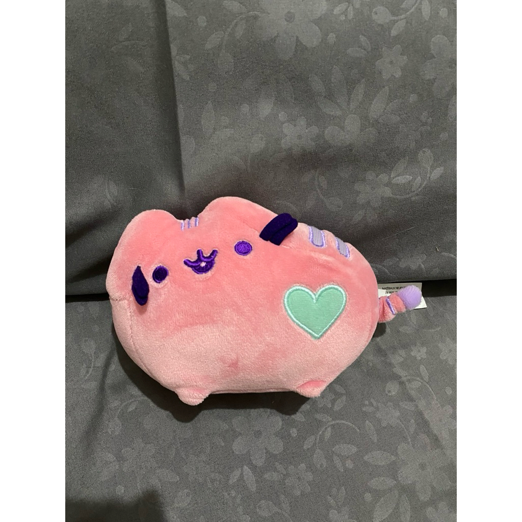 GUND pusheen heart pastel cat plush
