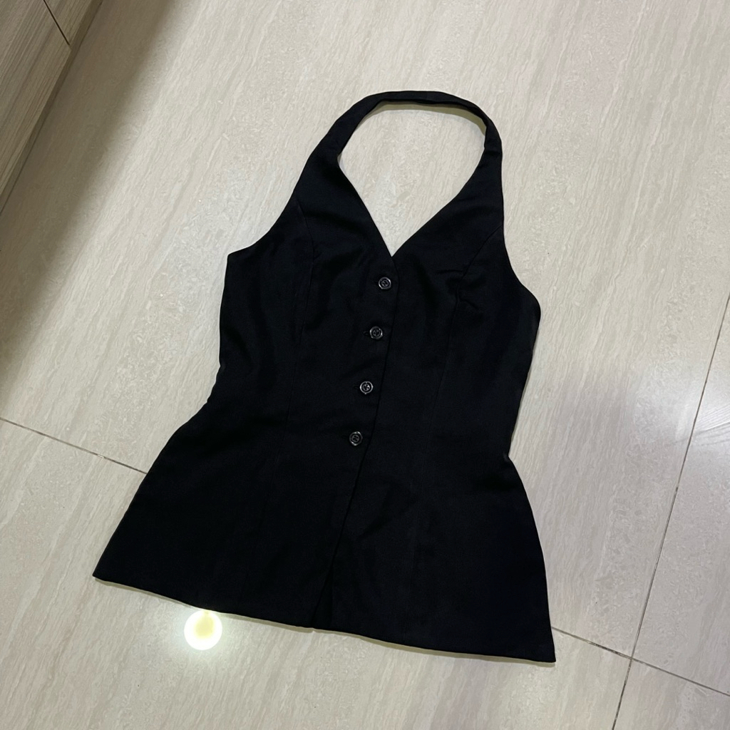 PRELOVED HALTER TOP WANITA EVERYDAY CLAUDE (NO NEGO)