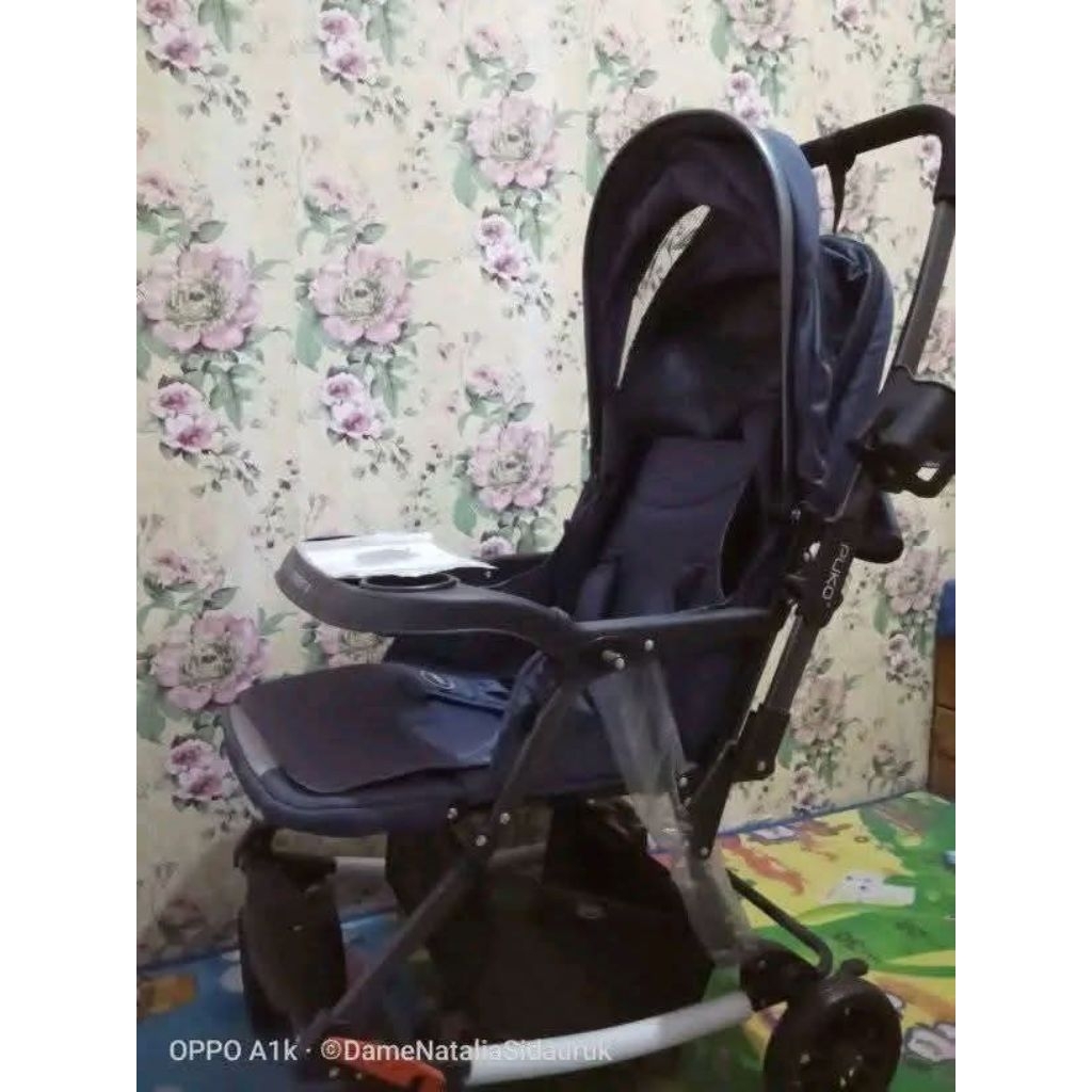 Stroller Bayi (BEKAS PEMAKAIAN PRIBADI / BEKAS TAMPAK SEPERTI BARU) Merek Pliko Type B/S 397R STREAM