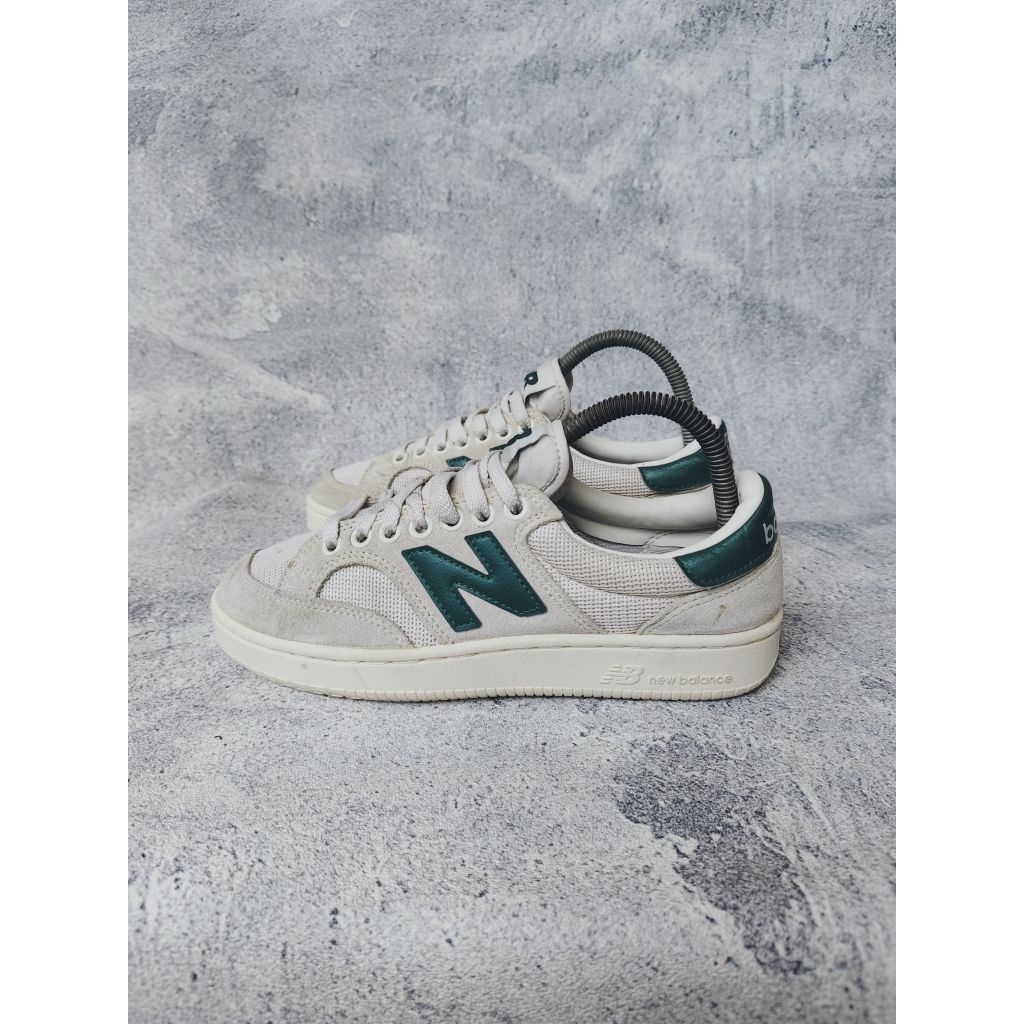 SEPATU NB NEW BALANCE PRO COURT "BEIGE GREEN" SECOND ORIGINAL LIKE NEW