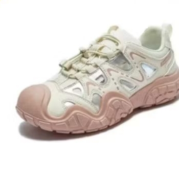 Sepatu hiking merk marelow camel