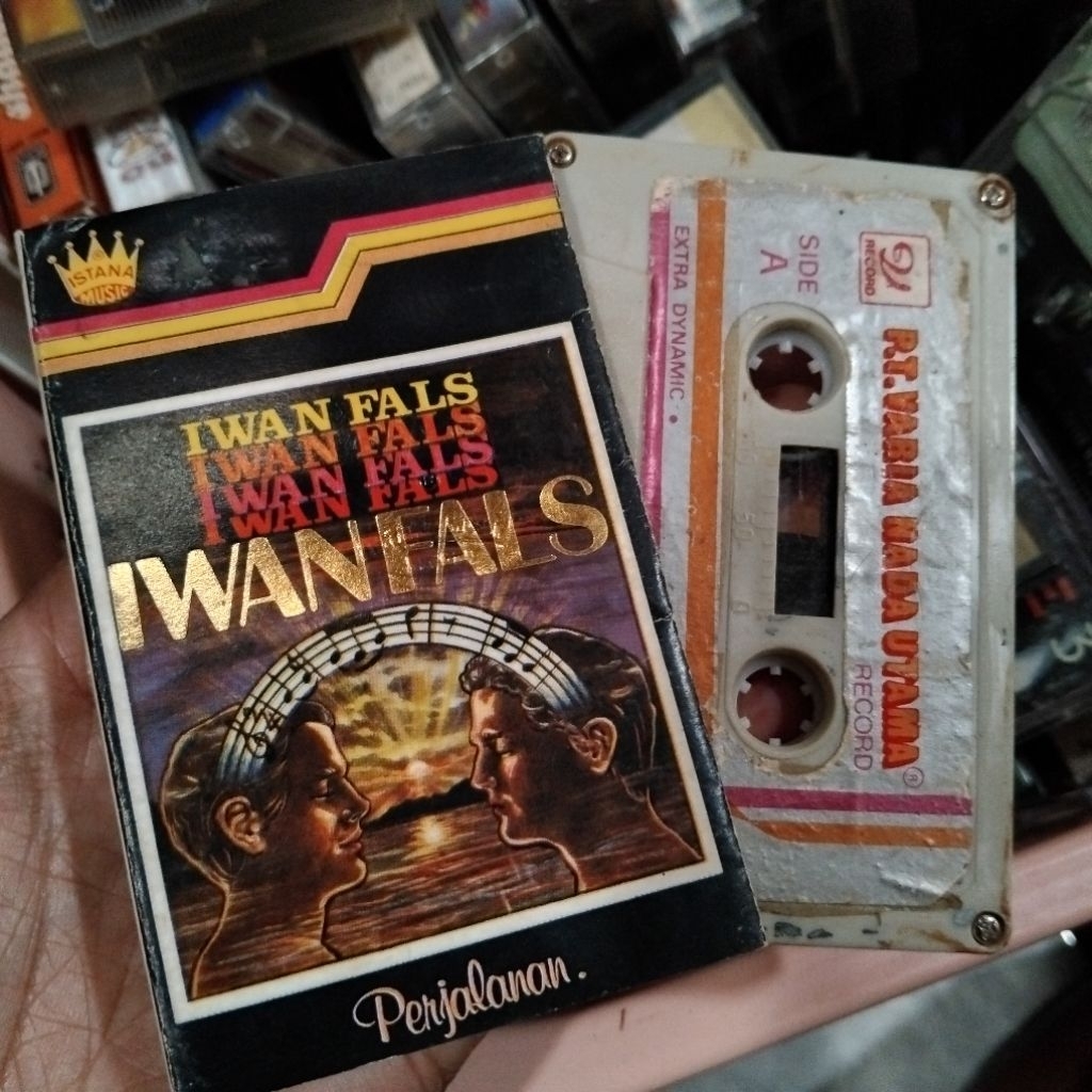 Kaset Iwan Fals album perjalanan