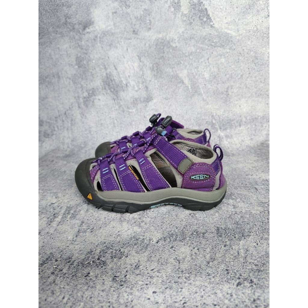 SANDAL KEEN NEWP0RT H2 PURPLE WATERPROOF SECOND ORIGINAL LIKE NEW
