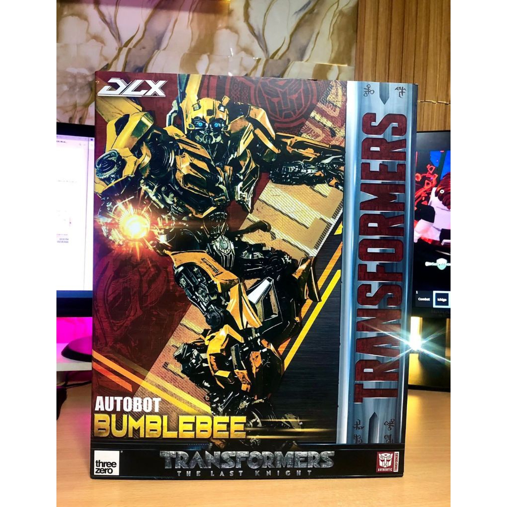 Bumblebee The Last Knight DLX Threezero