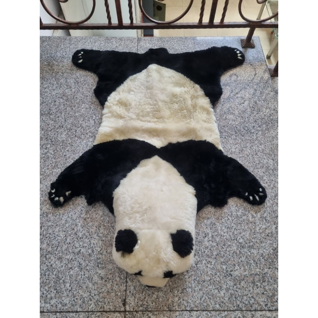 PRELOVED karpet panda untuk kamar