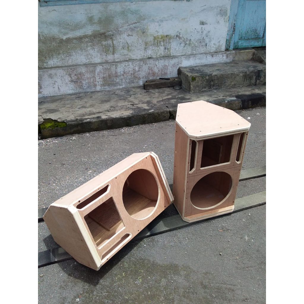 Box SR 12 Inch Single Plus Tweeter bahan triplek 15 mm mentahan cocok untuk monitor panggung atau si