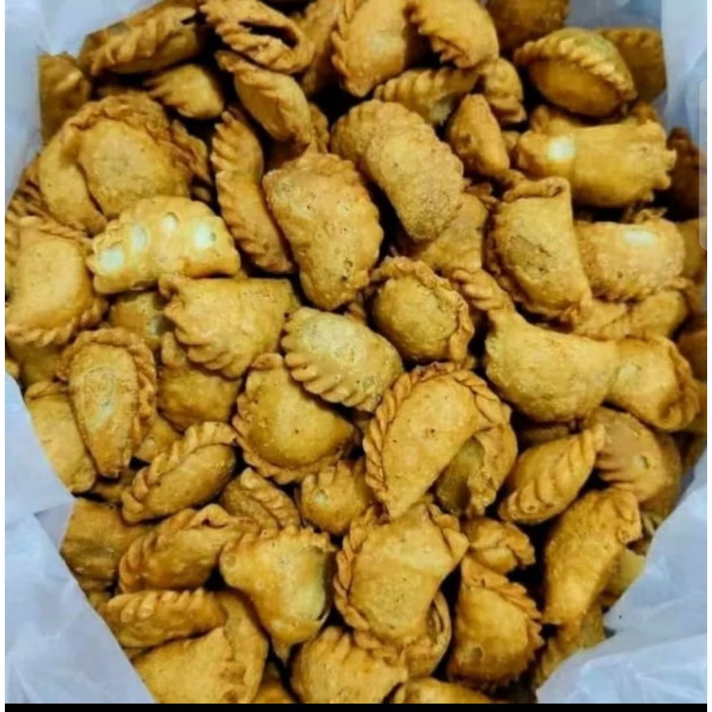 Pastel Kering Isi Abon Sapi 1KG Pastel Renyah Gurih Isi Abon Terenak