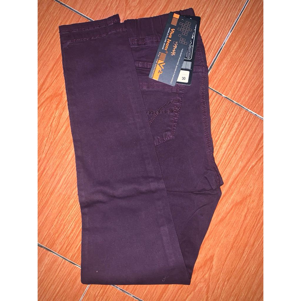 Celana Jeans Vivo Wanita Warna Ungu Size 30