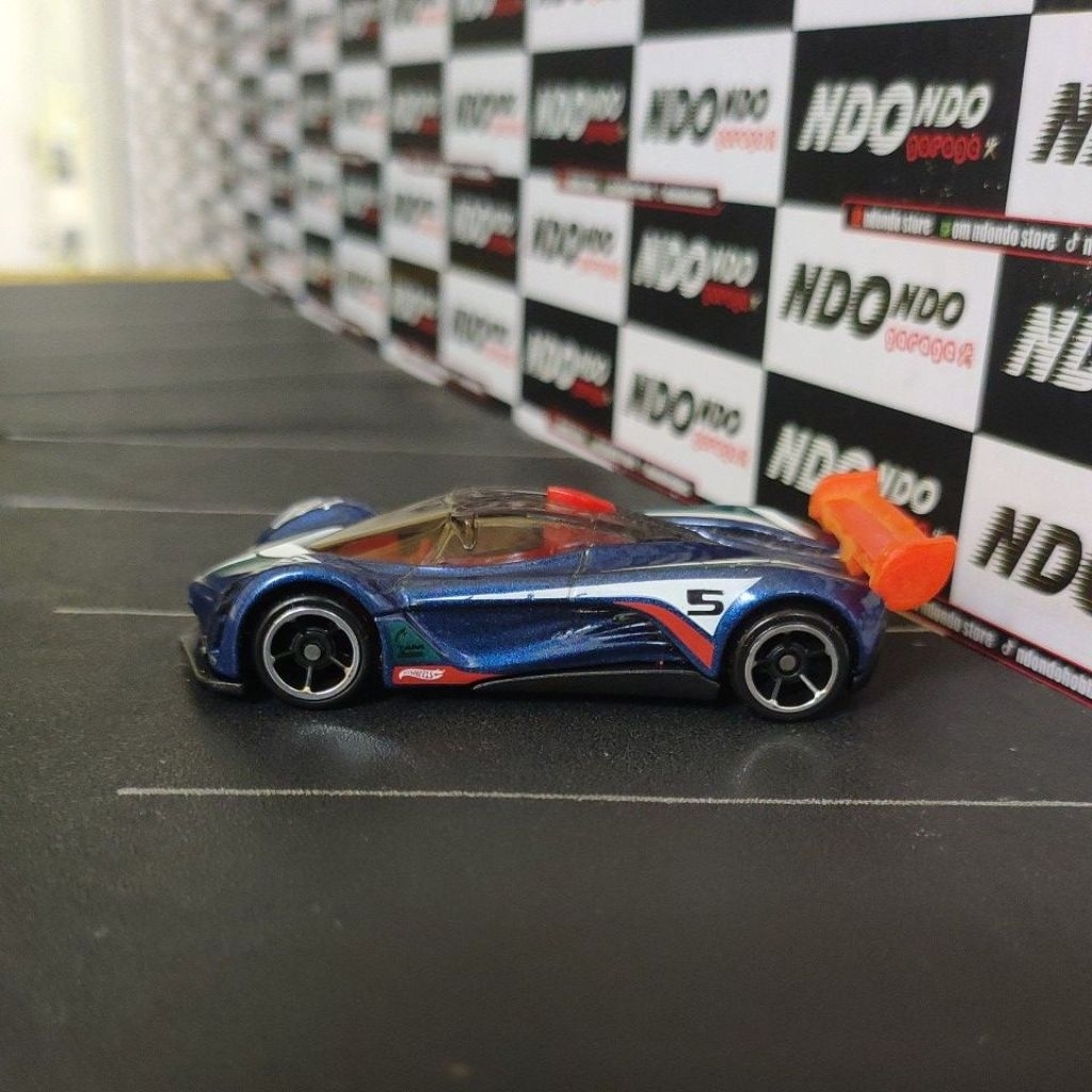 Hot Wheels Mazda Furai Blue New Loose - 2017 Mystery Models