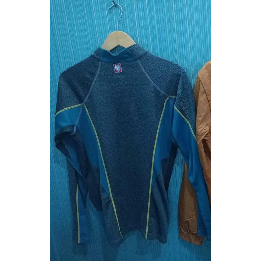 Half Zipper Black yak Original