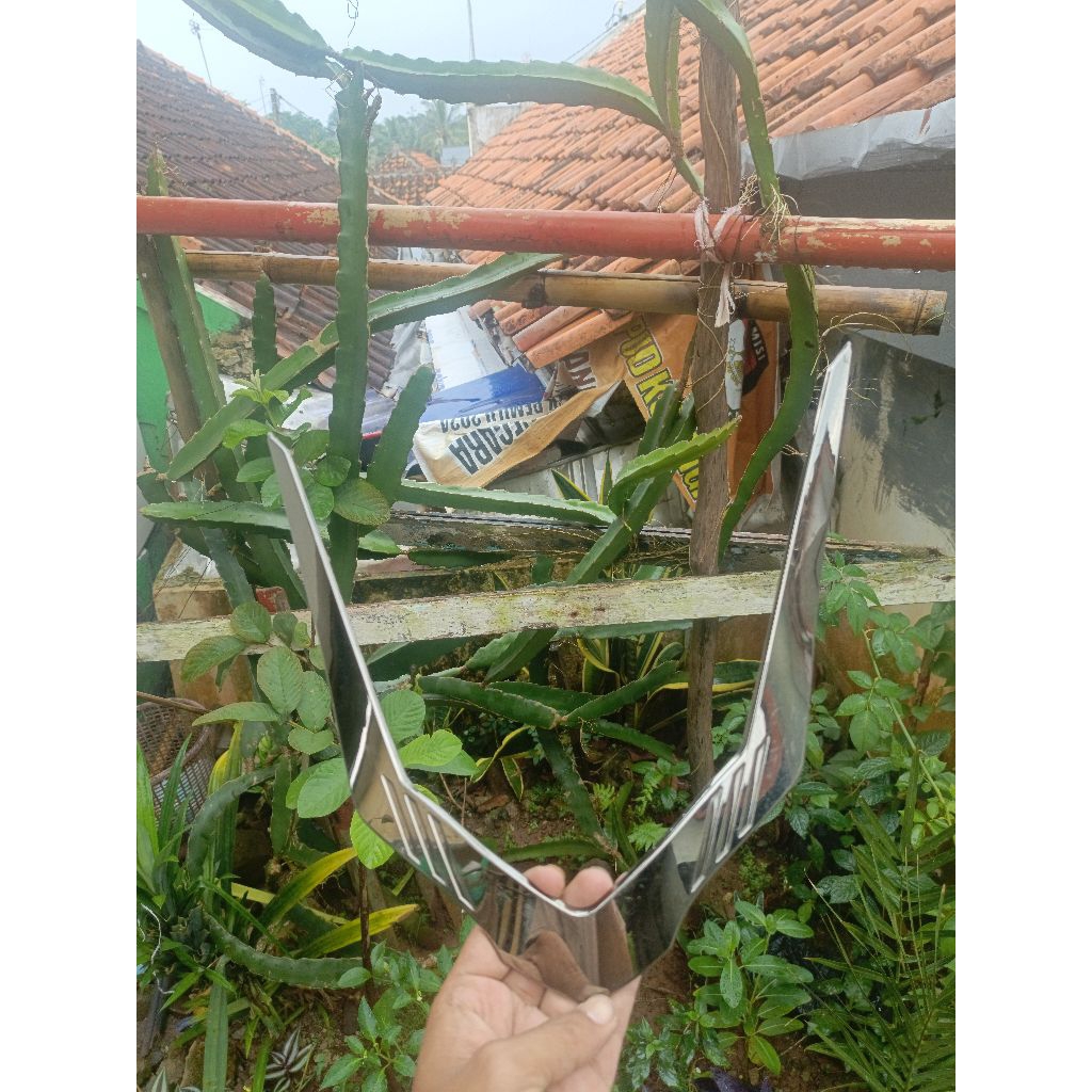 Garnish Headlight Honda Vario 160 Garnish Vario 160 Garnis Vario 160 Garnish Honda Vario 160 Origina